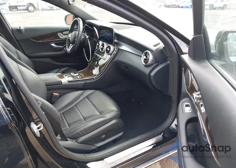 2020 Mercedes-Benz C 300 из США, поврежденный, VIN W1KWF8DB7LR571607